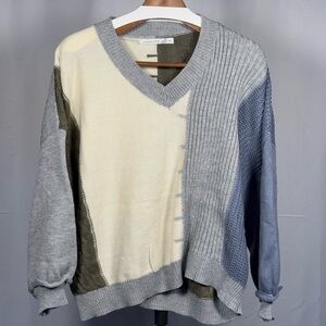 Colorblock V-Neck Sweater - Gray, Cream, Blue
